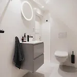 Cozy Loft With King Bed In The Middle Of Town * Bergen